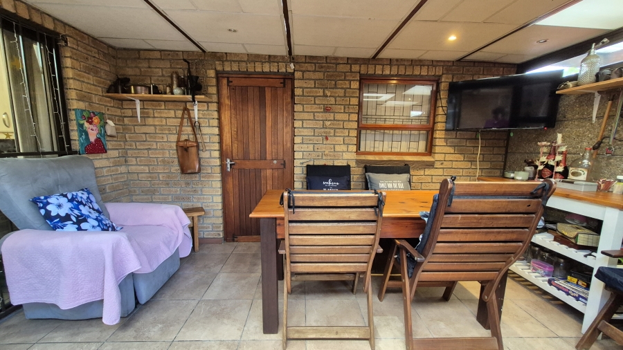 3 Bedroom Property for Sale in Strand South Western Cape